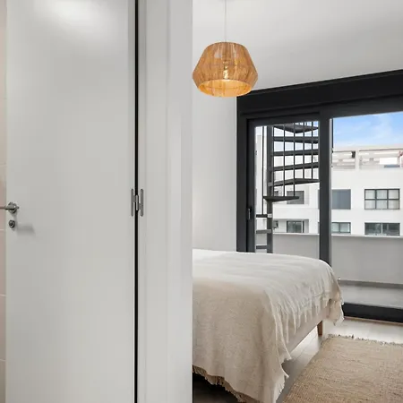 Appartamento Luxury Penthouse With Beautiful Rooftop At Location