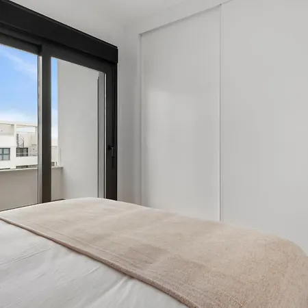 Luxury Penthouse With Beautiful Rooftop At Location * Estepona