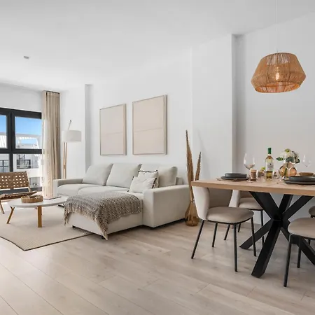 Luxury Penthouse With Beautiful Rooftop At Location Appartamento