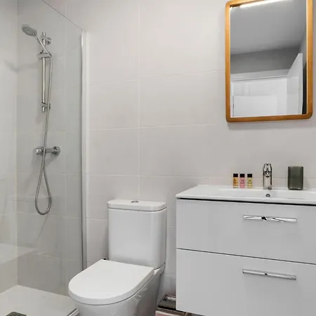 Luxury Penthouse With Beautiful Rooftop At Location Appartamento Estepona