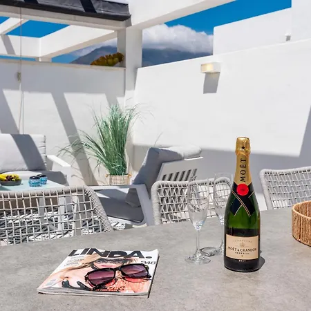 Appartamento Luxury Penthouse With Beautiful Rooftop At Location *