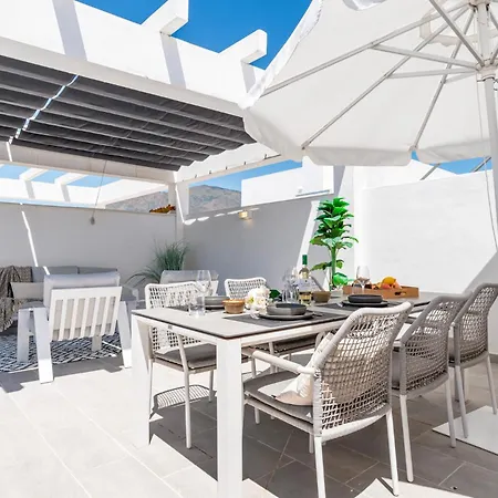 Appartamento Luxury Penthouse With Beautiful Rooftop At Location *